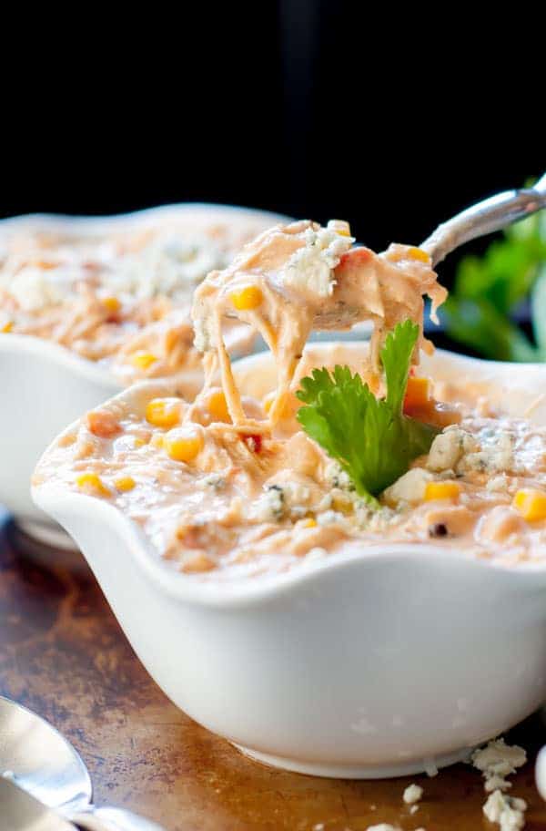 Easy Crockpot Buffalo Chicken Chili: Perfect for Game Day